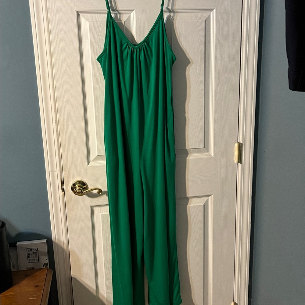 Green Sleeveless Jumpsuit with Adjustable Straps